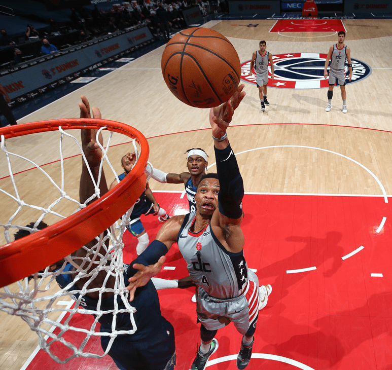 包含圣奇大胜森林狼，两人均砍下三双的词条