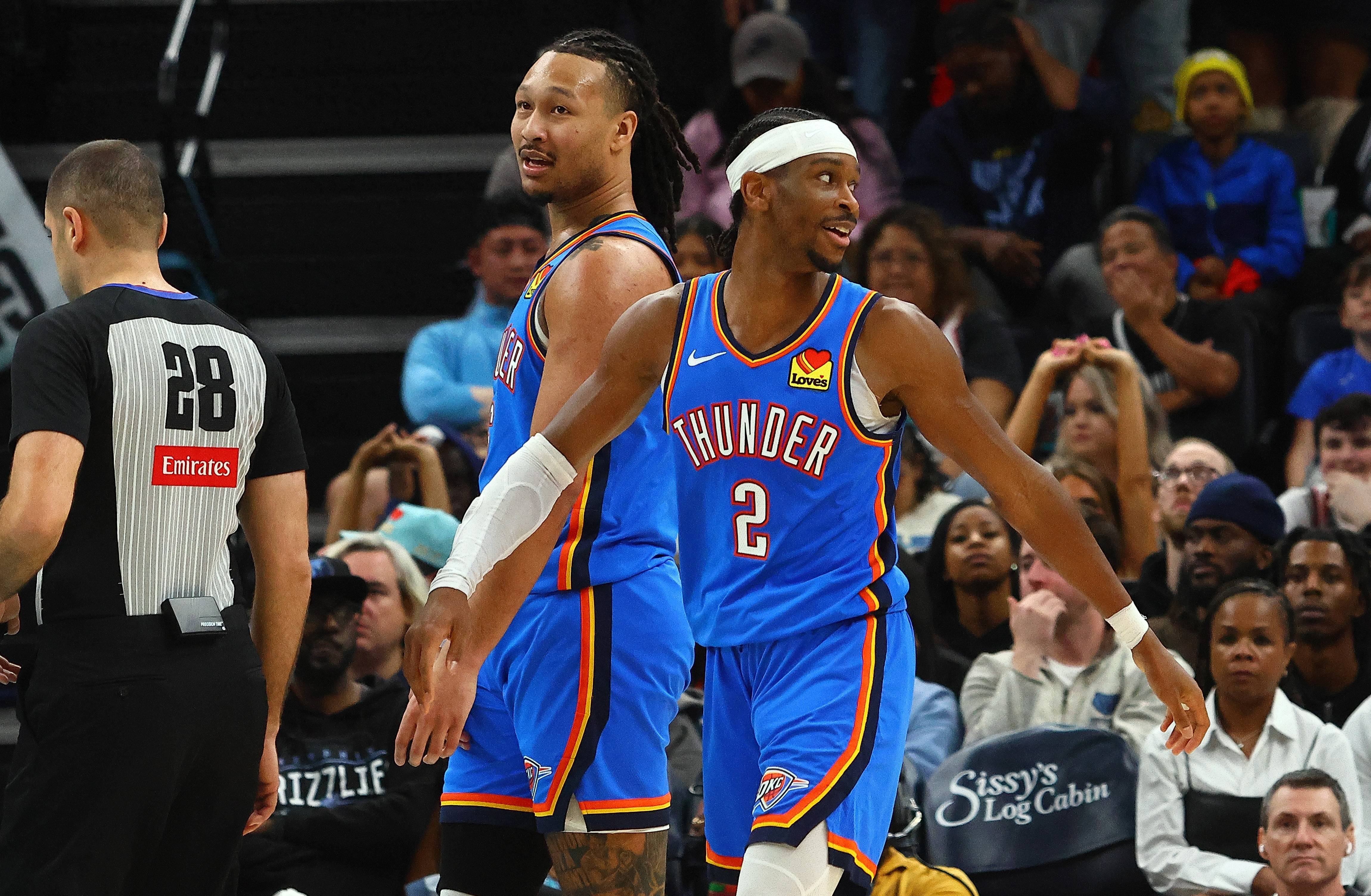 包含雷霆错失逆转遭遇两连败的词条